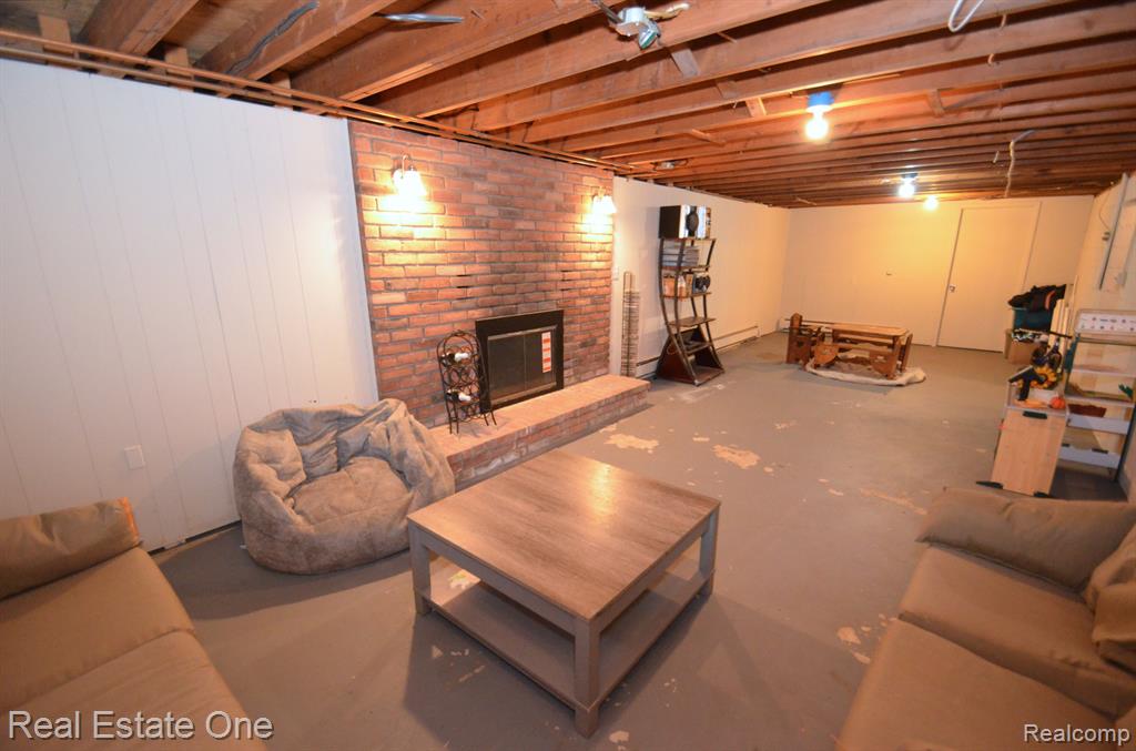 3300 Devondale Road Rochester Hills, MI 48309 - Photo 22 of 23