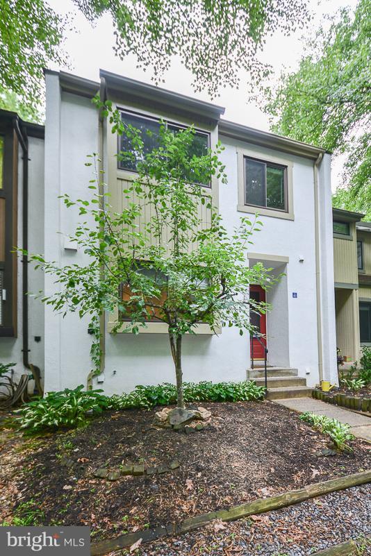 2341 Millennium Lane Reston, VA 20191 - Photo 1 of 25 Exterior (Front)