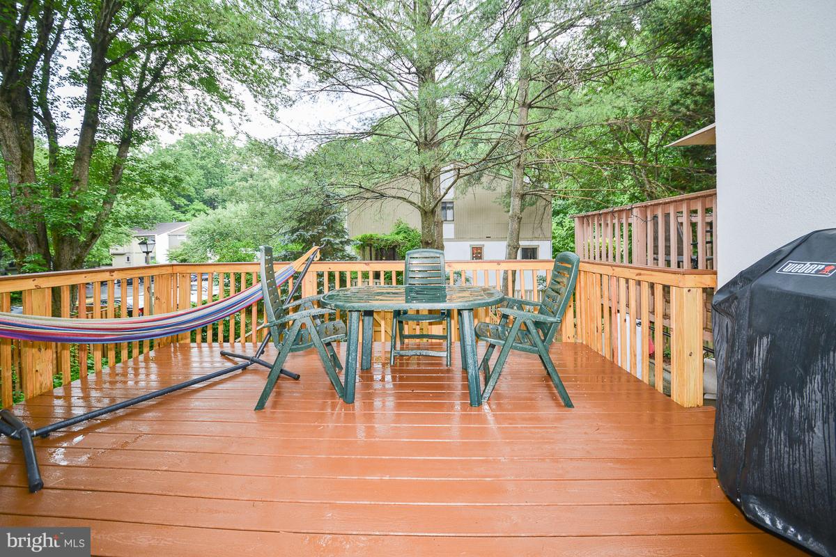 2341 Millennium Lane Reston, VA 20191 - Photo 11 of 25 Exterior (Rear)