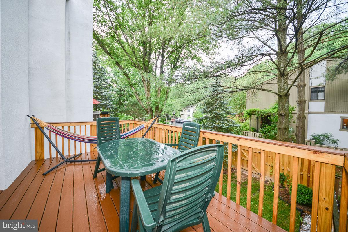 2341 Millennium Lane Reston, VA 20191 - Photo 12 of 25 Exterior (Rear)