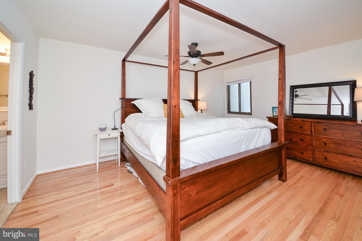 2341 Millennium Lane Reston, VA 20191 - Photo 13 of 25 Bedroom (Master)