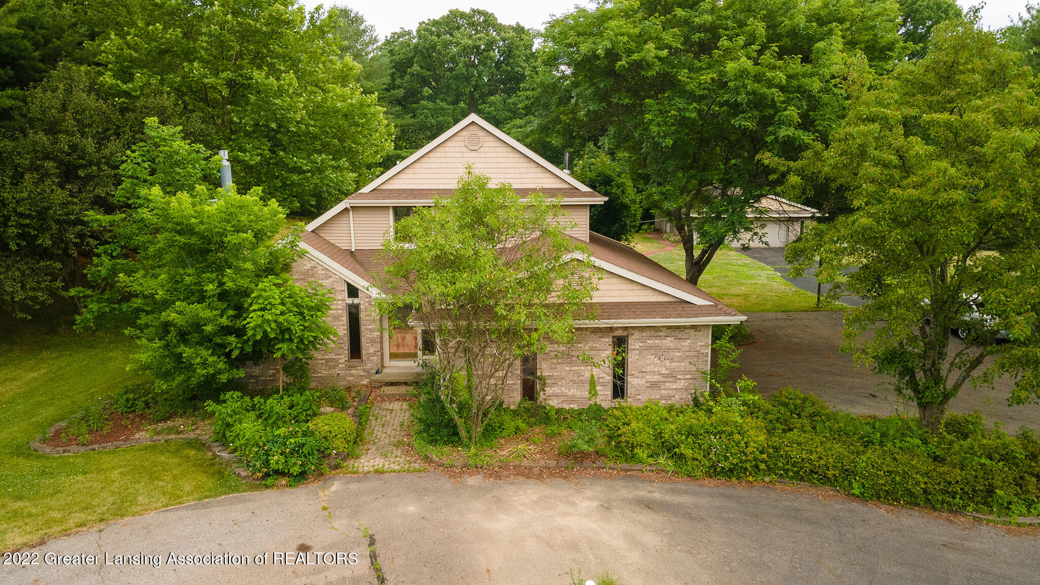 1095 West Columbia Road Mason, MI 48854 - Photo 3 of 53 1095_W_Columbia_CASSIE-22
