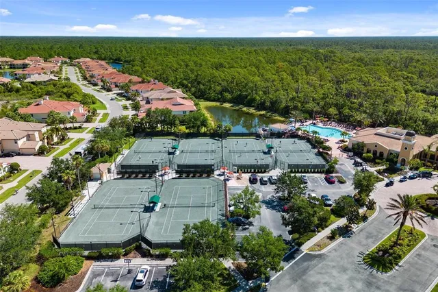 $399,900 | 181 Padova Way, Unit 19, Nokomis, FL 34275