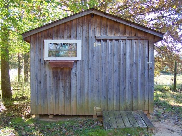 5311 Blue Springs Road Sparta, TN 38583 - Photo 3 of 16 Storage building