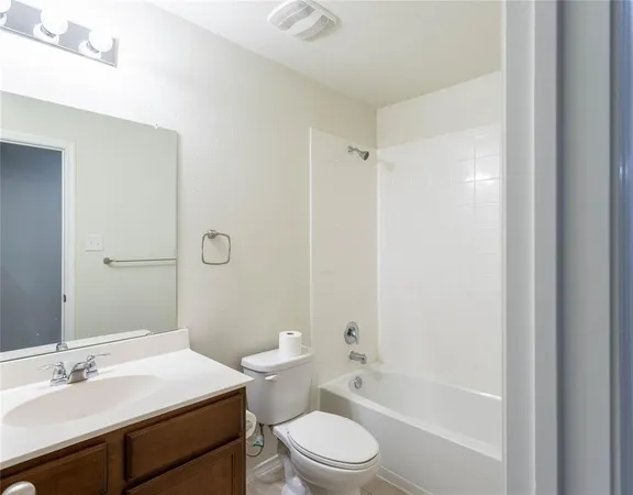 $2,295 | 1009 Riverstone Trail, Princeton, TX 75407