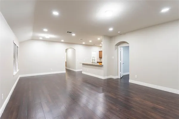 $2,295 | 1009 Riverstone Trail, Princeton, TX 75407