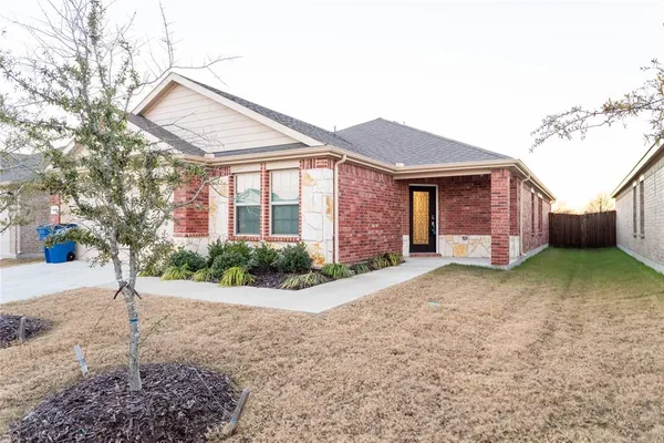 $2,295 | 1009 Riverstone Trail, Princeton, TX 75407