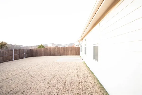 $2,295 | 1009 Riverstone Trail, Princeton, TX 75407