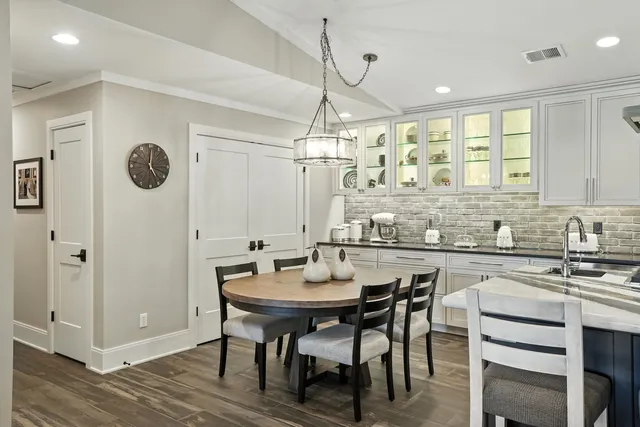 $349,800 | 1343 Prairie Drive, Crown Point, IN 46307