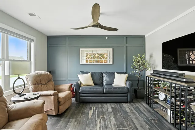 $349,800 | 1343 Prairie Drive, Crown Point, IN 46307