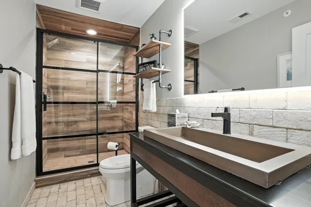 $349,800 | 1343 Prairie Drive, Crown Point, IN 46307