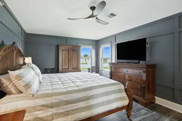 $349,800 | 1343 Prairie Drive, Crown Point, IN 46307