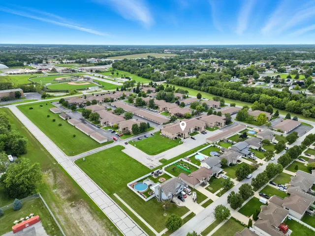 $349,800 | 1343 Prairie Drive, Crown Point, IN 46307