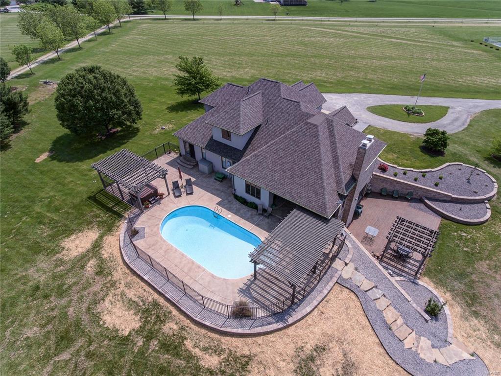 6531 Press Road Freeburg, IL 62243 - Photo 1 of 90