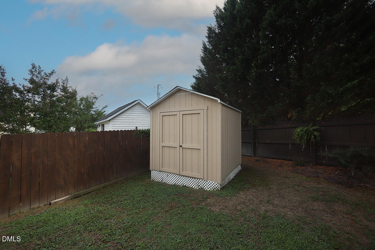 4608 Six Siblings Circle Raleigh, NC 27610 - Photo 27 of 28 4608 Six Siblings CircleZ7