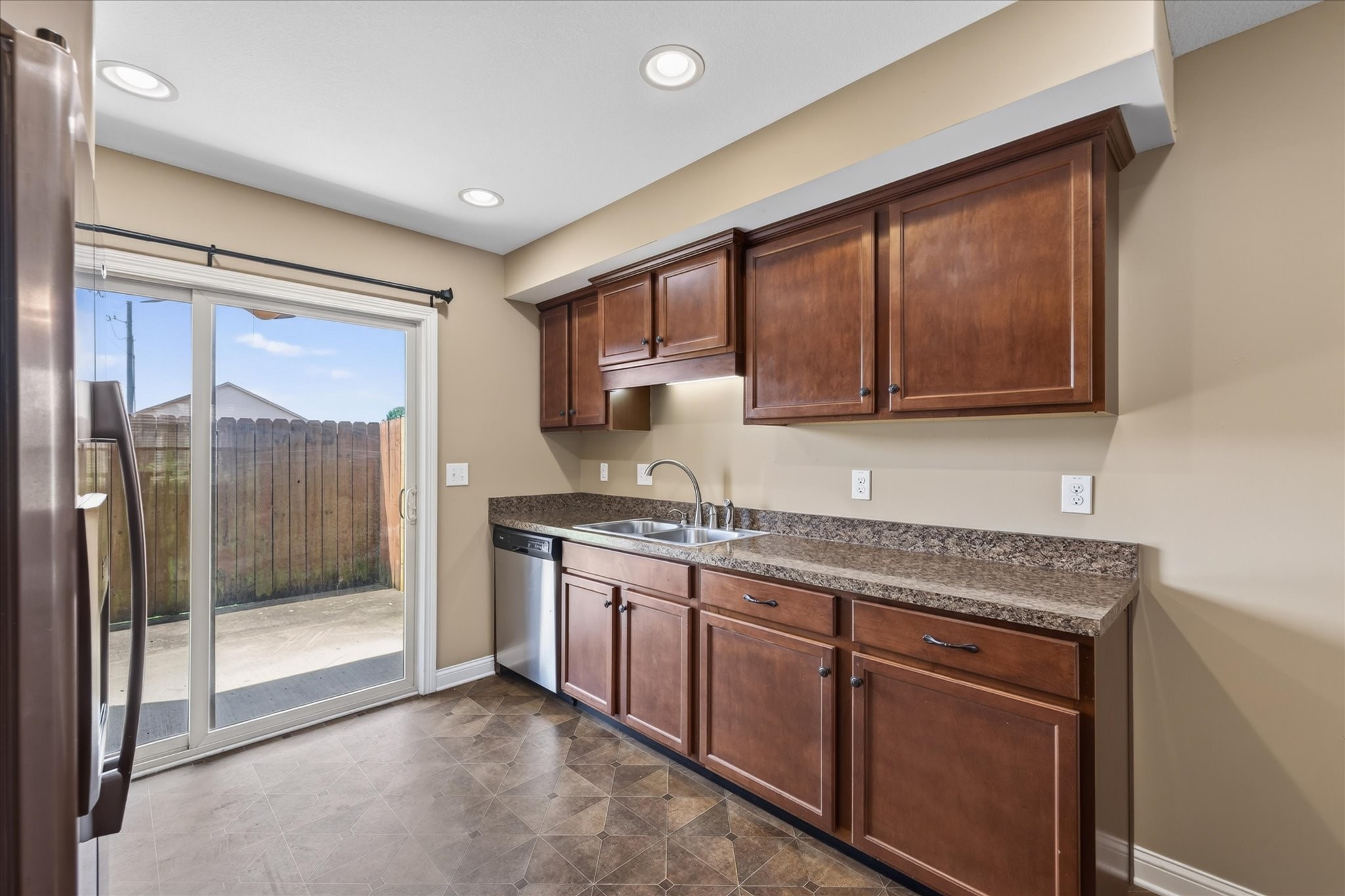 455 Needmore Road, Unit 13 Clarksville, TN 37040 - Photo 19 of 33
