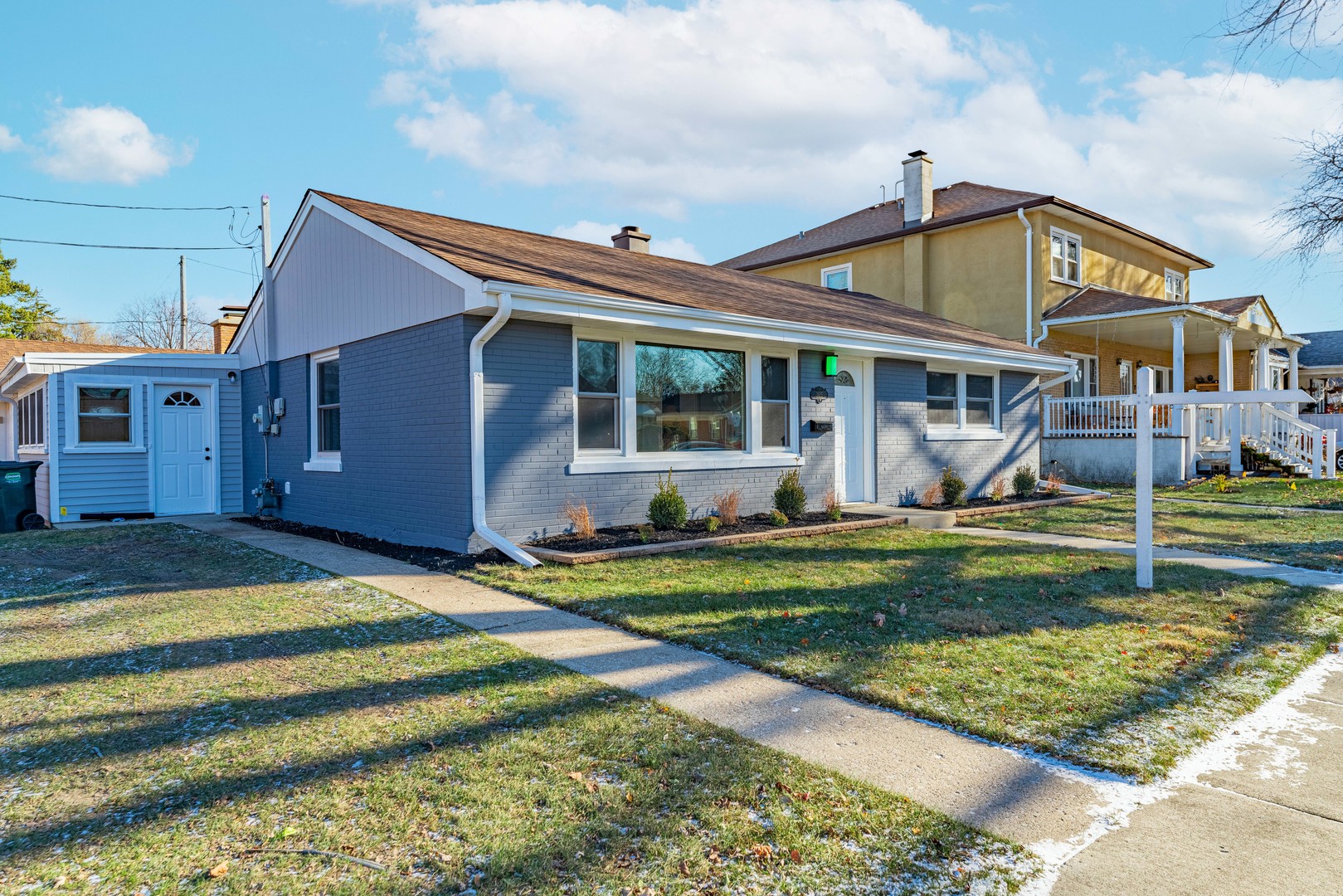 3615 Raymond Avenue Brookfield, IL 60513 - Photo 44 of 49 a front view of a house with a yard