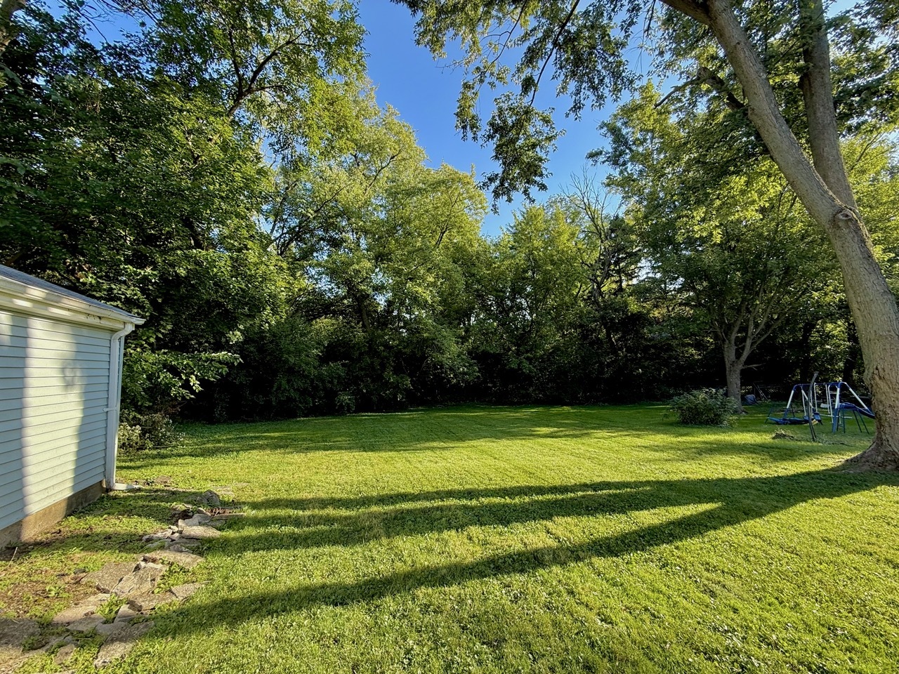 2045 Downey Road Homewood, IL 60430 - Photo 16 of 20