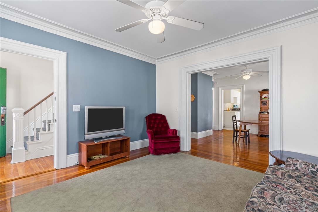 246 Smith Street Cranston, RI 02905 - Photo 19 of 50