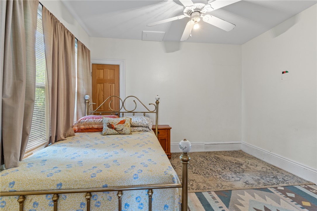 246 Smith Street Cranston, RI 02905 - Photo 25 of 50