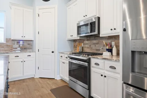 $410,000 | 1103 Belle Place Olivier Road, New Iberia, LA 70563