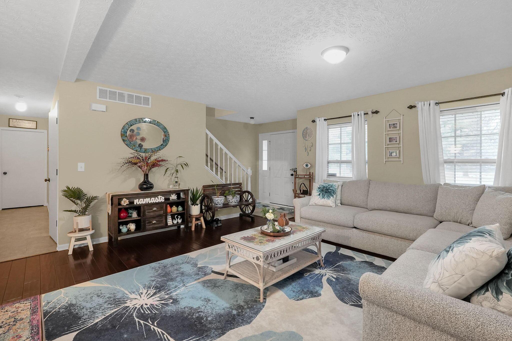8300 Kennedy Road Blacklick, OH 43004 - Photo 10 of 48 9-web-or-mls-8300-kennedy-rd