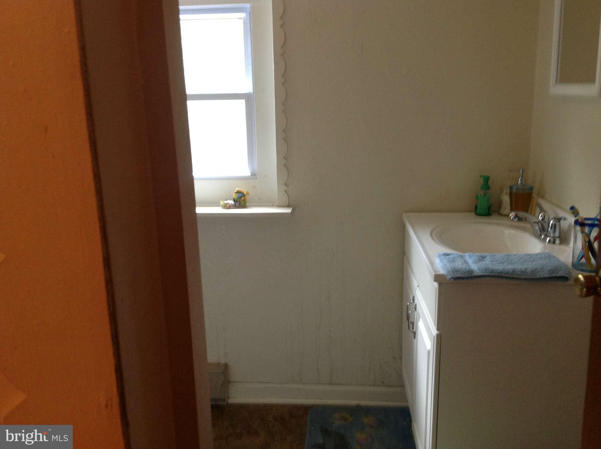 916 Warburton Road Elkton, MD 21921 - Photo 14 of 19 Bath