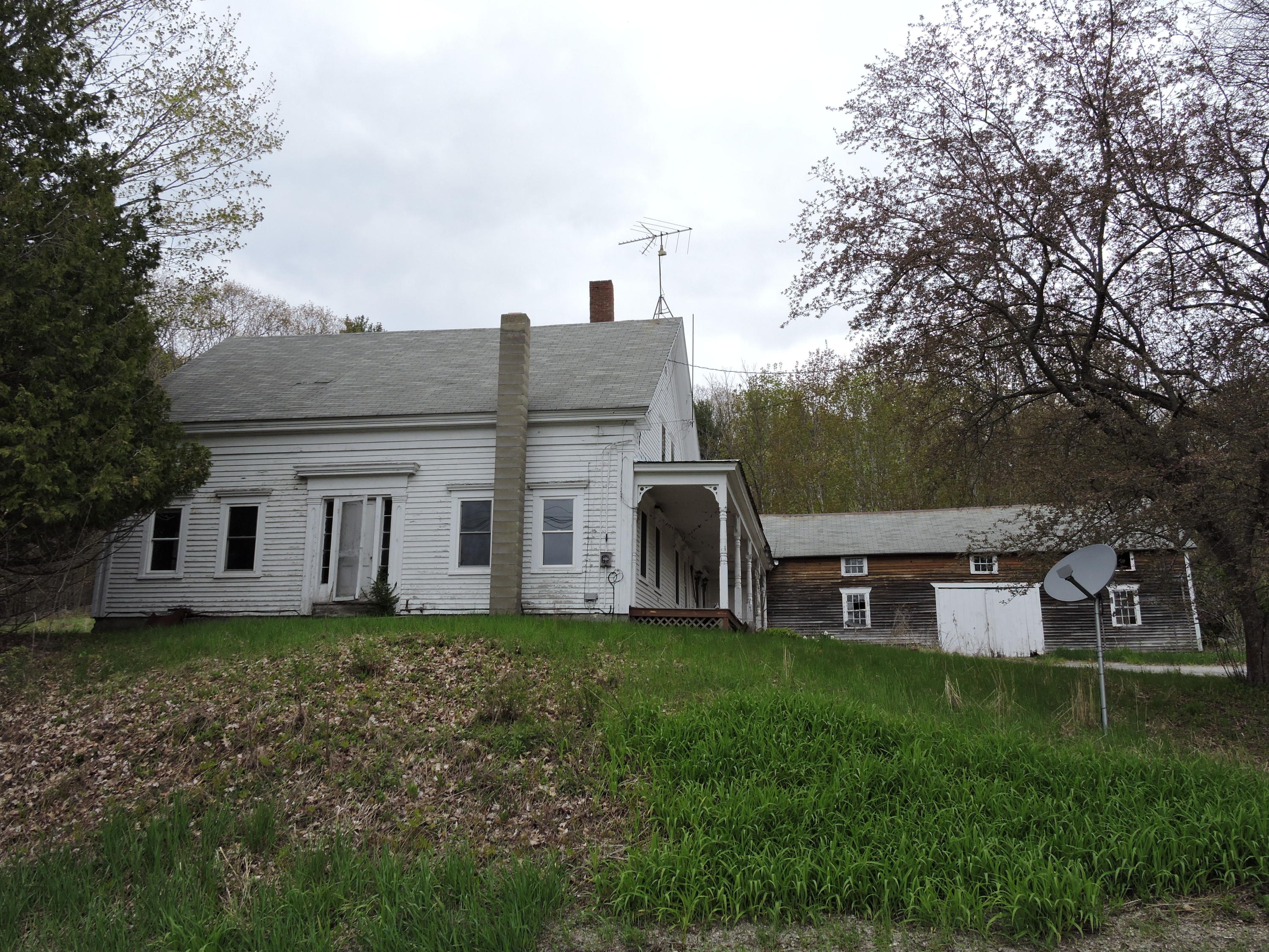 245 Parsonsfield Road Limerick, ME 04048 - Photo 3 of 3 DSCN5464
