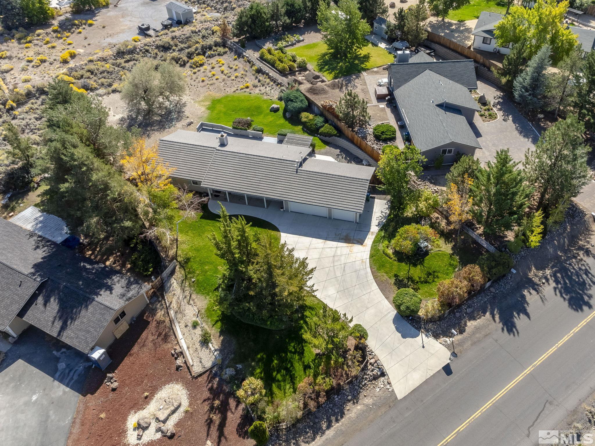 12840 Thomas Creek Road Reno, NV 89511 - Photo 12 of 33 Photo 12