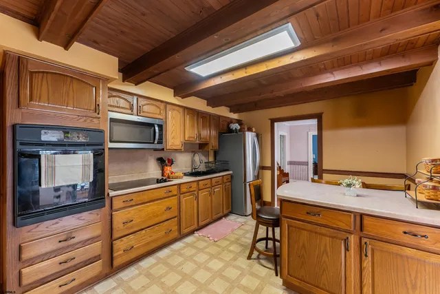 $350,000 | 225 Chestnut Neck Road, Port Republic, NJ 08241