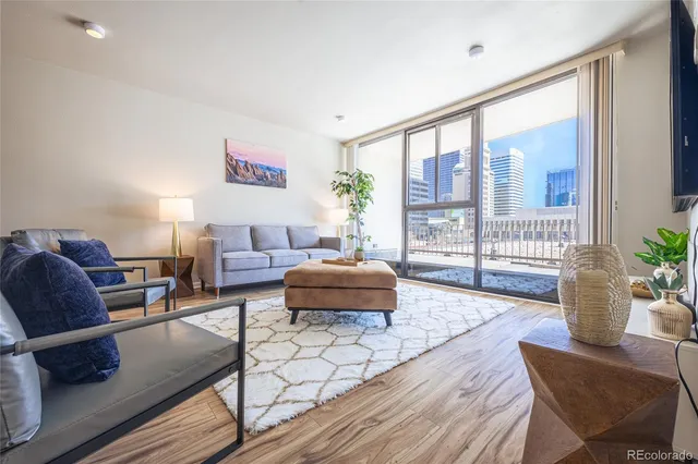 $395,000 | 1020 15th Street, Unit 3D, Denver, CO 80202