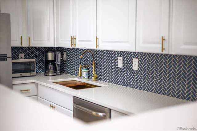 $395,000 | 1020 15th Street, Unit 3D, Denver, CO 80202