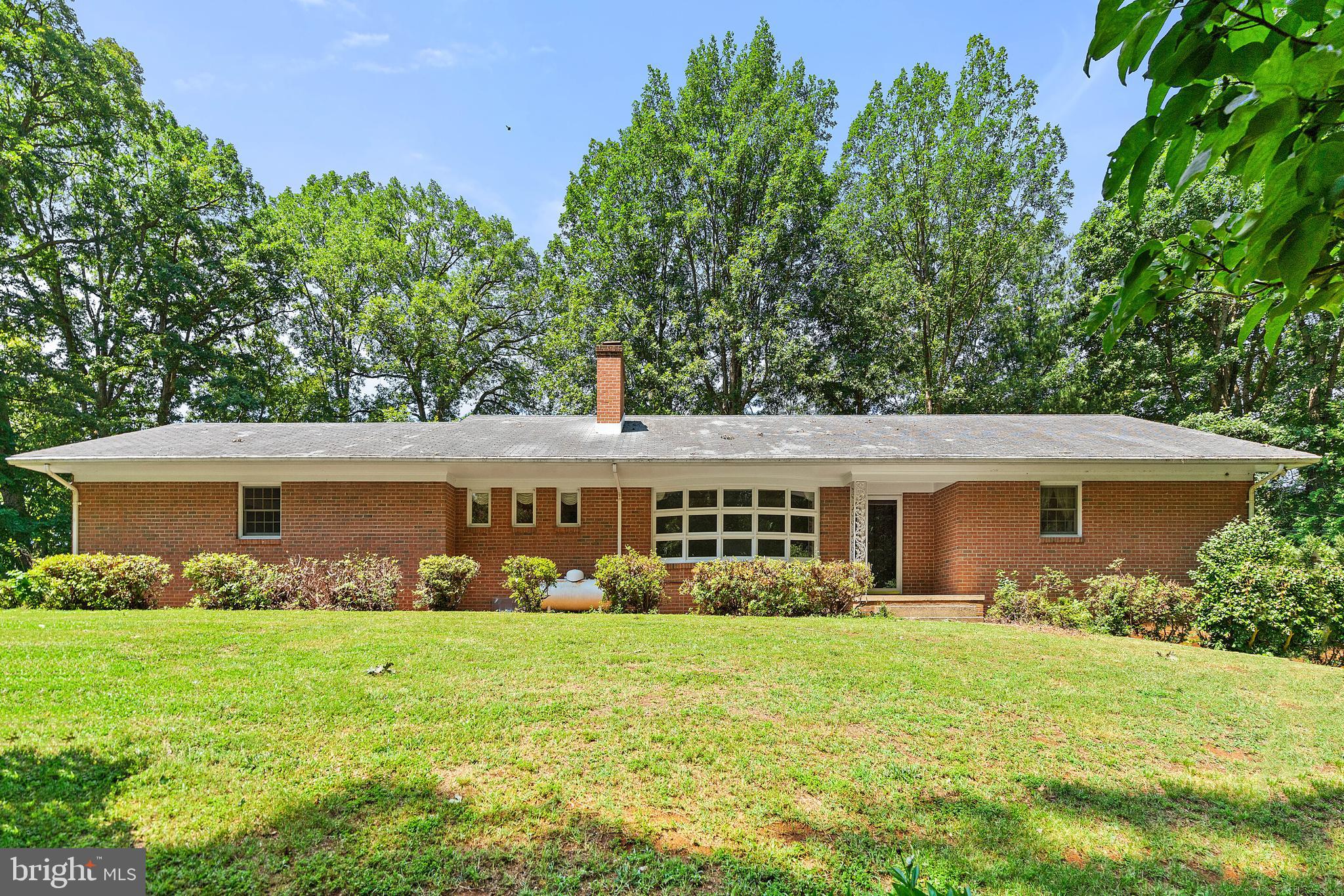 16014 Braggs Corner Road Culpeper, VA 22701 - Photo 1 of 43 Front of home