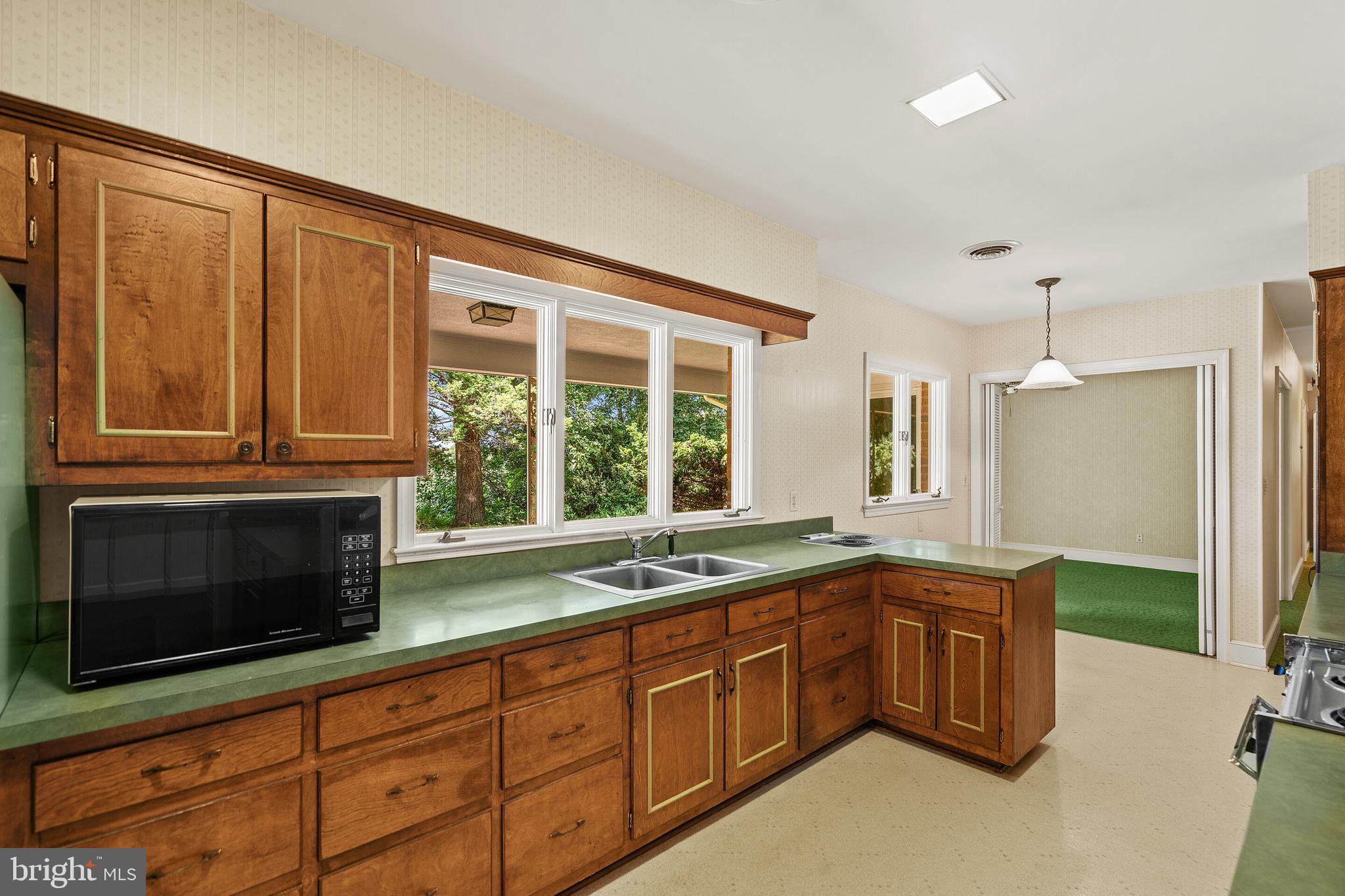 16014 Braggs Corner Road Culpeper, VA 22701 - Photo 5 of 43 Kitchen