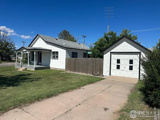 $184,500 | 90 Cedar Avenue, Akron, CO 80720