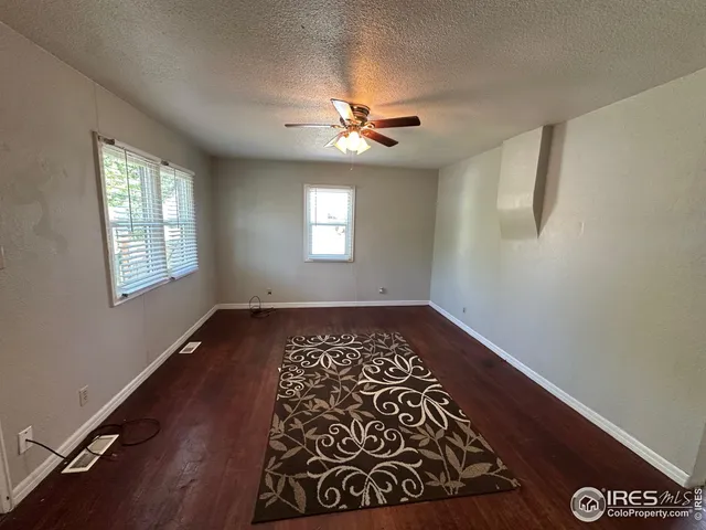 $184,500 | 90 Cedar Avenue, Akron, CO 80720