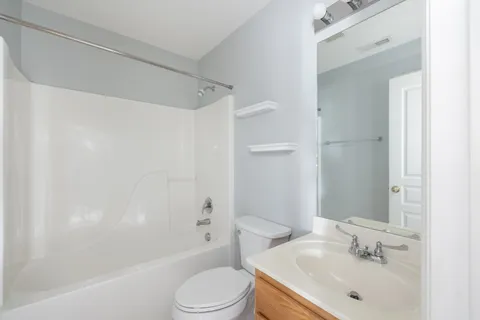 $314,900 | 237 Northcrest Commons Circle, Nashville, TN 37211