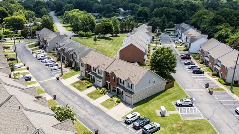 $314,900 | 237 Northcrest Commons Circle, Nashville, TN 37211