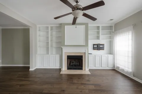 $314,900 | 237 Northcrest Commons Circle, Nashville, TN 37211