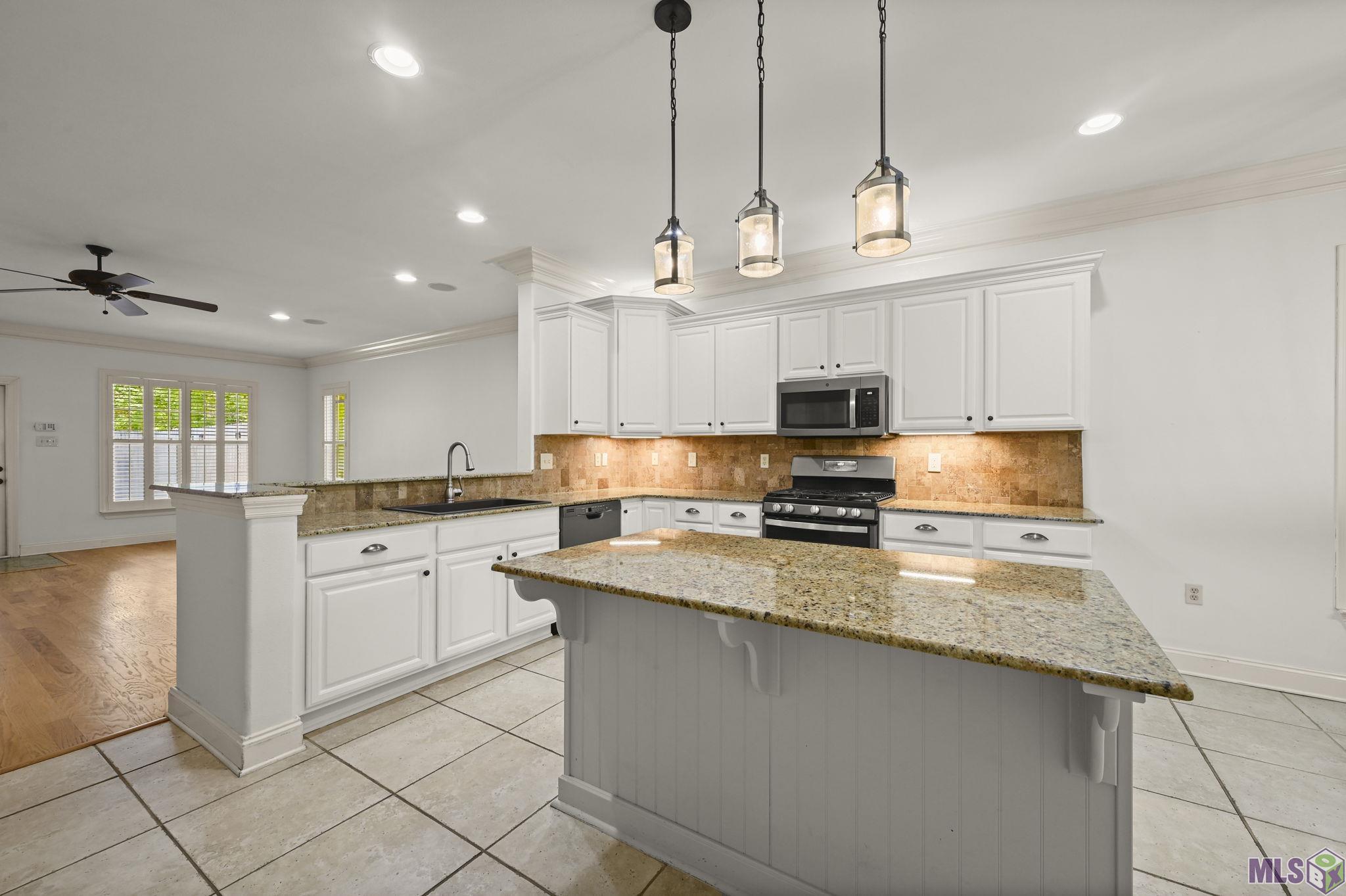 18639 Perkins Road, Unit 48 Prairieville, LA 70769 - Photo 10 of 24 Gallery Image 10