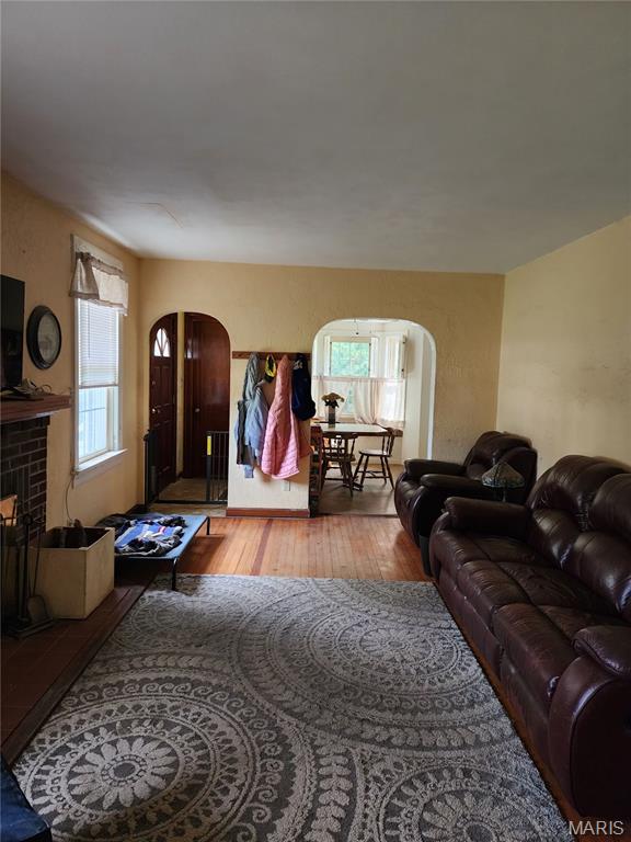 3028 Roland Avenue Belleville, IL 62226 - Photo 2 of 17