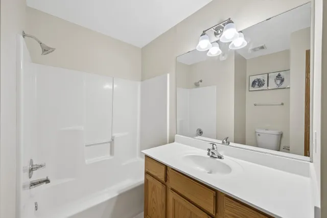 $229,900 | 211 Christenson Way Northeast, Fridley, MN 55432