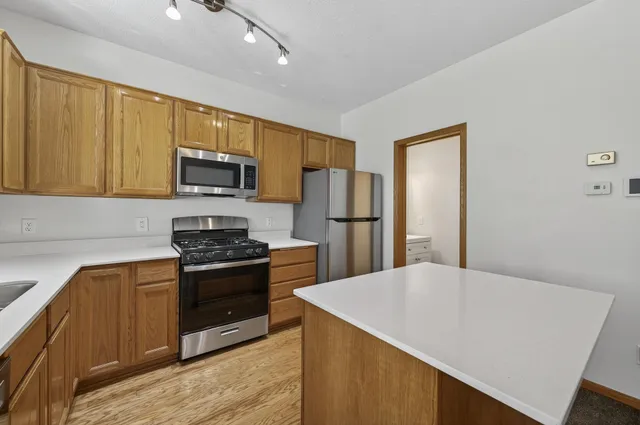 $229,900 | 211 Christenson Way Northeast, Fridley, MN 55432