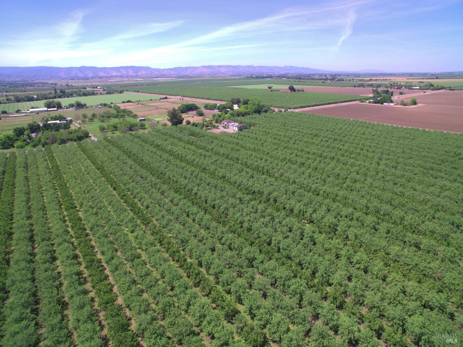 7948 North Meridian Road Dixon, CA 95620 - Photo 50 of 59 a view of a city