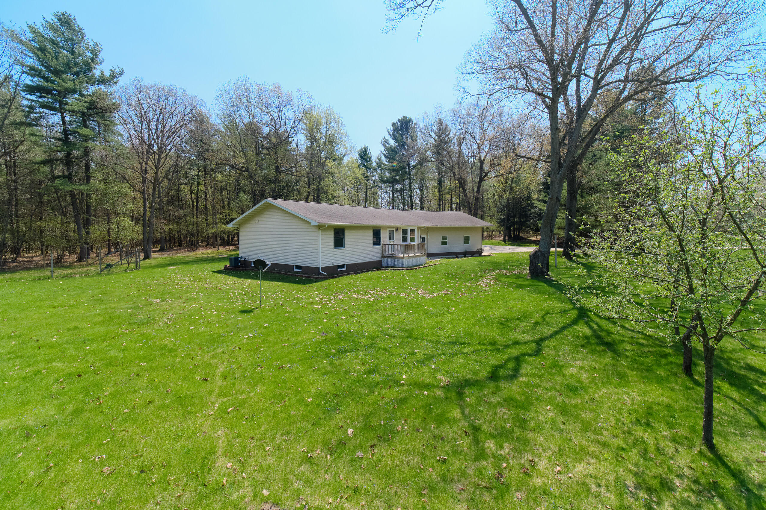 3707 Linke Road Manistee, MI 49660 - Photo 2 of 48 Your dream home is ready for you!