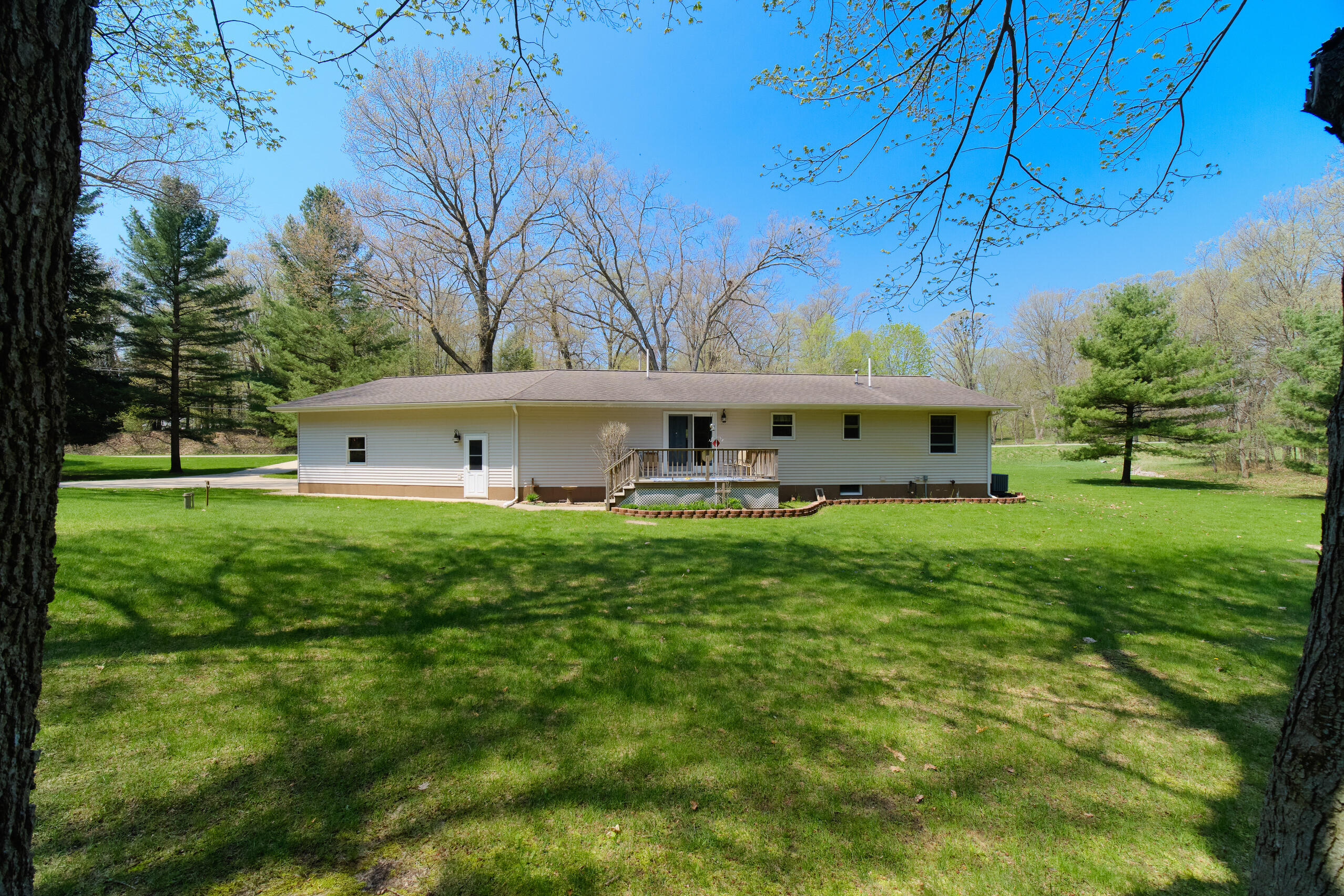 3707 Linke Road Manistee, MI 49660 - Photo 3 of 48 Your dream home is ready for you!