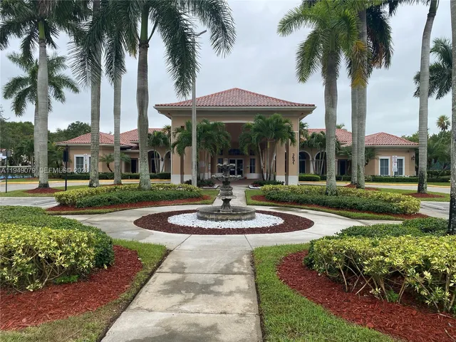 $649,900 | 3523 Southwest 169th Terrace, Miramar, FL 33027