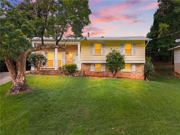 $350,000 | 2510 Brentwood Court, Decatur, GA 30032