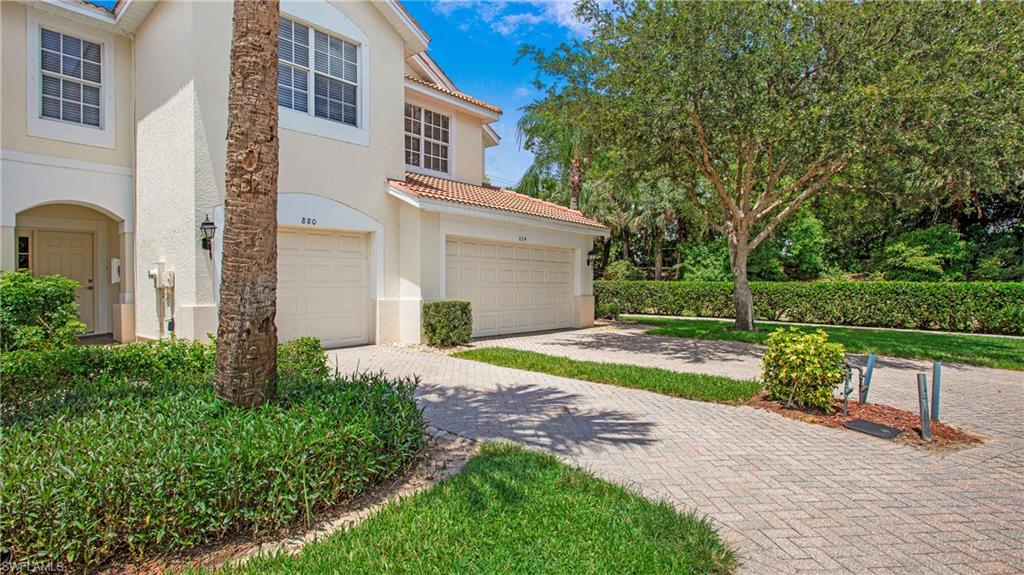 880 Hampton Circle Naples, FL 34105 - Photo 33 of 36