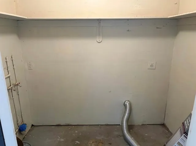 $1,550 | 717 46th Street, West Palm Beach, FL 33407